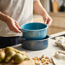 Load image into Gallery viewer, Nest Bake Round Cake Tin - 20cm
