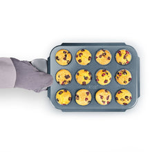 Load image into Gallery viewer, Nest Bake 12 Cup Muffin Pan
