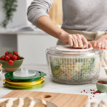 Load image into Gallery viewer, Multi-Prep™ 4-piece Salad Preparation Set
