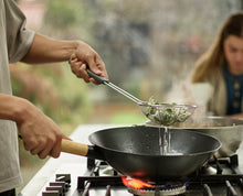 Load image into Gallery viewer, Nest™ Fusion 3-Piece Wok Utensil Set Black
